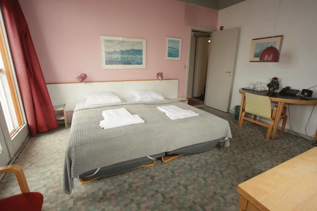 Hotel Gilleleje Strand Hotel 3*